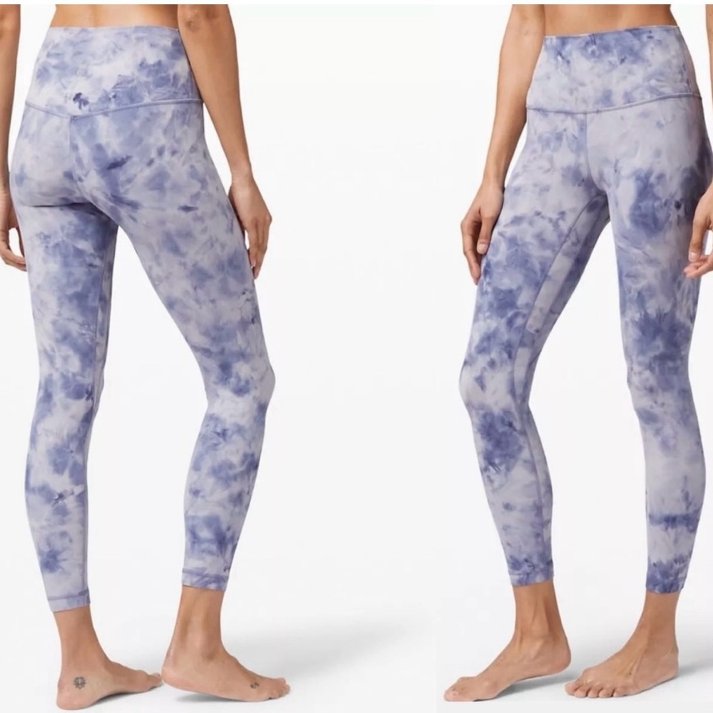 Lululemon Align Legging 25” inseam size 4 diamond dye light blue tones